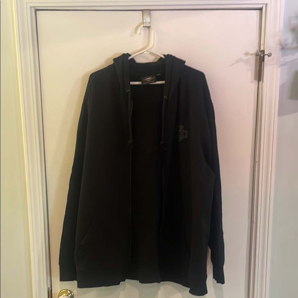 Harley-Davidson Black Zip Up Sweater with Long Sleeves